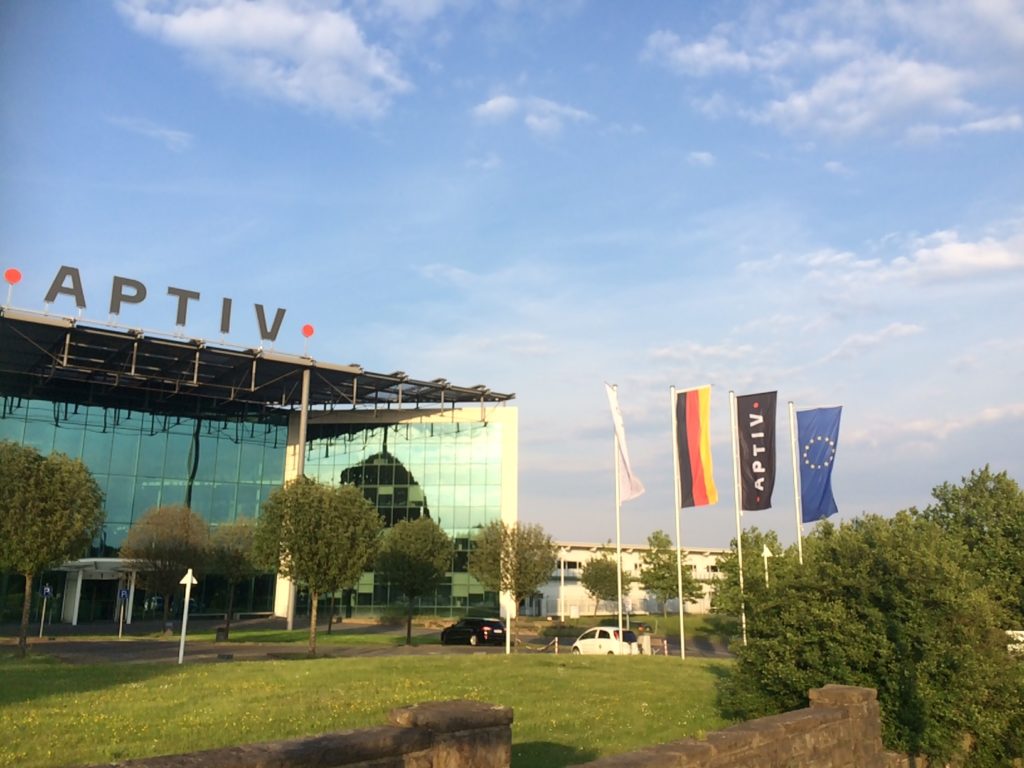 Aptiv Services Deutschland GmbH, Am Technologiepark 1, 42119 Wuppertal 